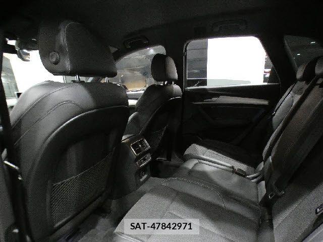 Audi Q5 2018-05 8098074-26