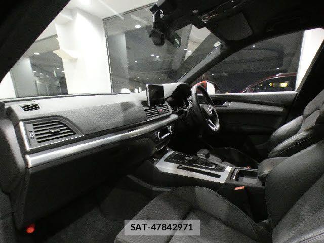Audi Q5 2018-05 8098074-2