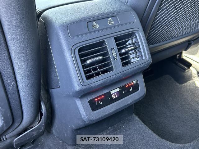 Audi Q5 2025-10 8129038-29