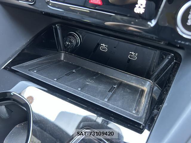 Audi Q5 2025-10 8129038-7