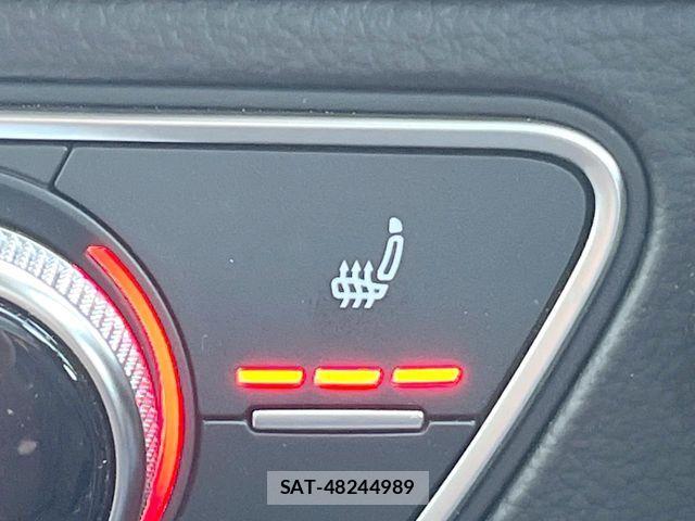 Audi Q5 2021-07 8129049-7