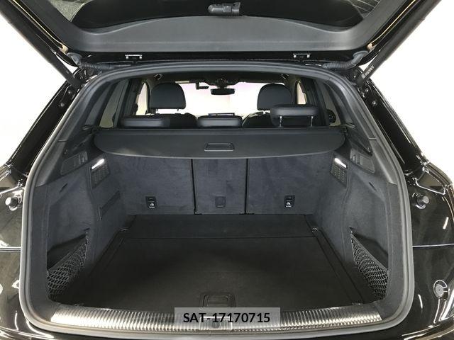 Audi Q5 2022-08 8129040-13