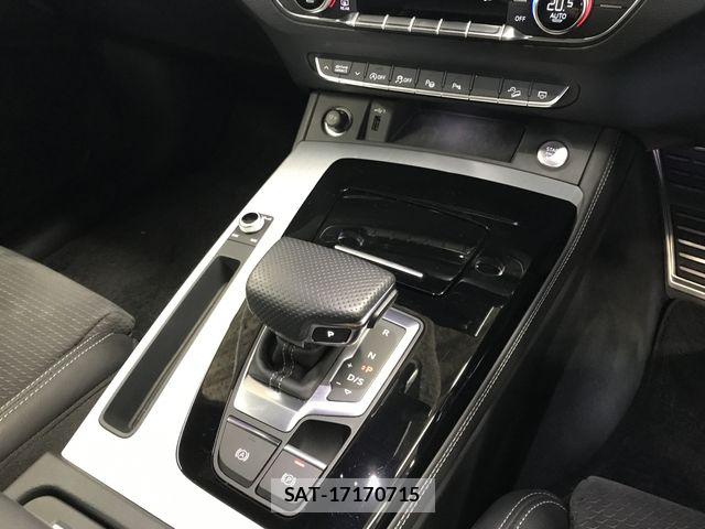 Audi Q5 2022-08 8129040-15
