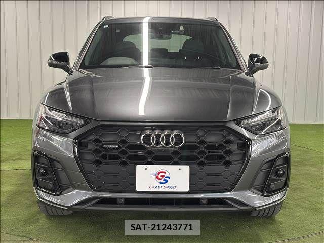 Audi Q5 2021-06 8145497-12