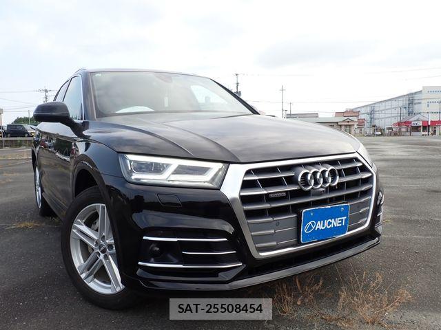 Audi Q5 2019-10 8157996-0