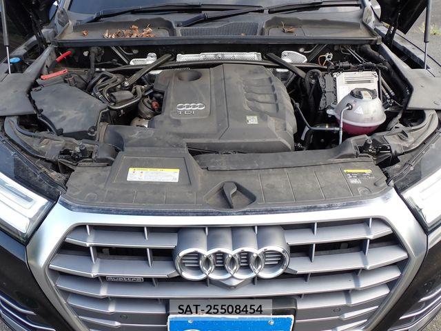 Audi Q5 2019-10 8157996-25
