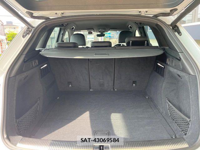 Audi Q5 2019-08 8206413-19