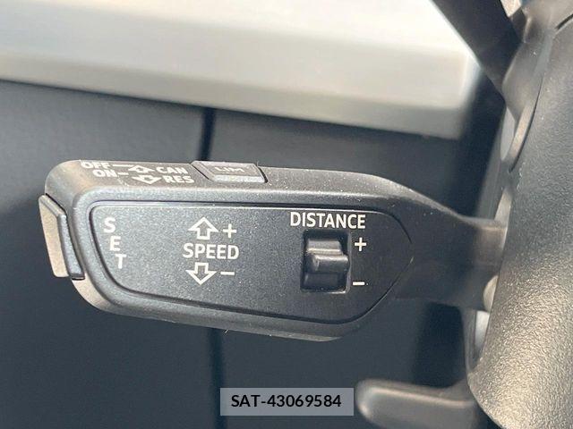 Audi Q5 2019-08 8206413-8