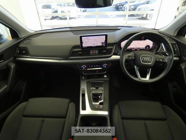 Audi Q5 2019-12 8206414-1