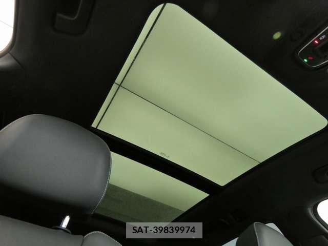 Audi Q5 2021-07 8206412-21