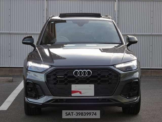 Audi Q5 2021-07 8206412-7