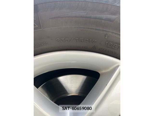 Audi Q5 2011-09 8206415-23