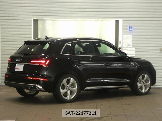 Audi Q5 2022-09 8206410-8