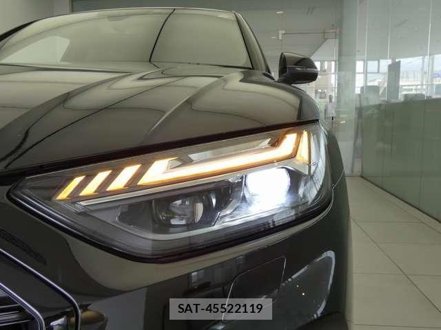 Audi Q5 2025-03 8206403-17