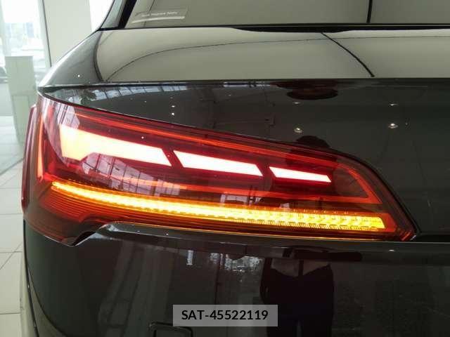 Audi Q5 2025-03 8206403-18