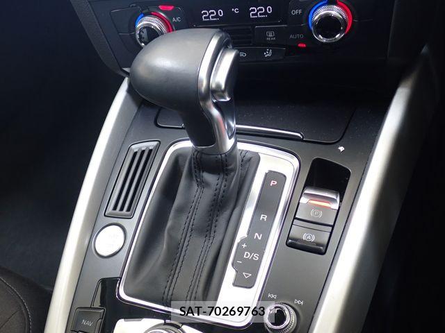 Audi Q5 2015-08 8206401-15