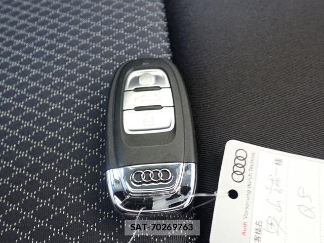 Audi Q5 2015-08 8206401-29