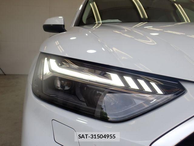 Audi Q5 2021-10 8206402-8