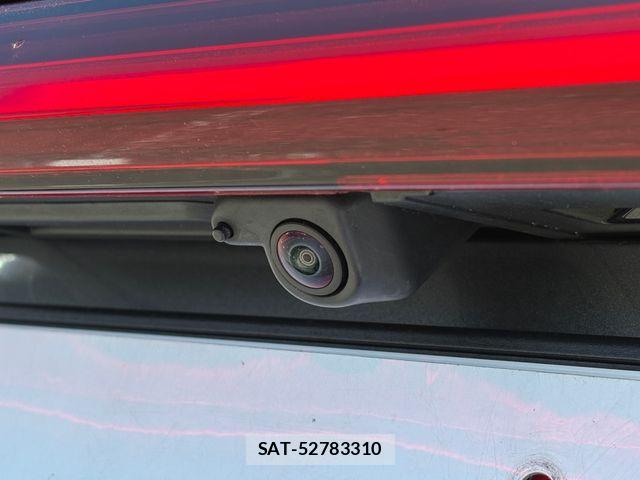 Audi Q5 2025-11 8228954-18