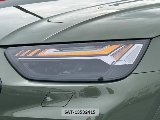 Audi Q5 2021-11 8228960-11
