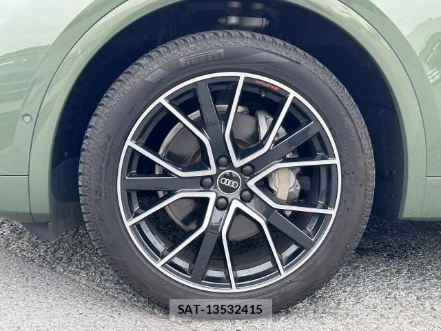 Audi Q5 2021-11 8228960-12