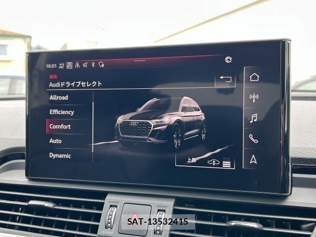 Audi Q5 2021-11 8228960-8