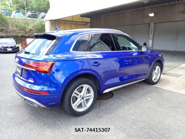 Audi Q5 2021-09 8244652-6