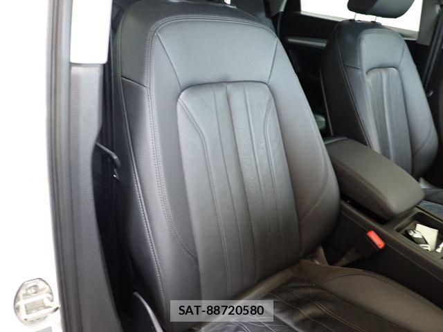 Audi Q5 2017-11 8244651-24