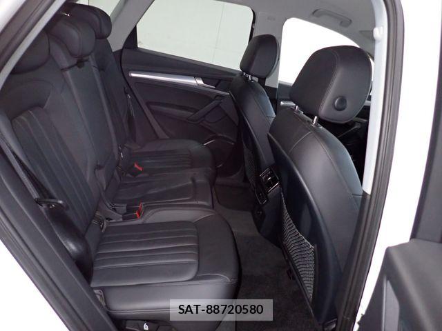 Audi Q5 2017-11 8244651-25