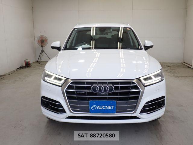 Audi Q5 2017-11 8244651-4