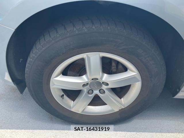 Audi Q5 2011-12 8244656-16