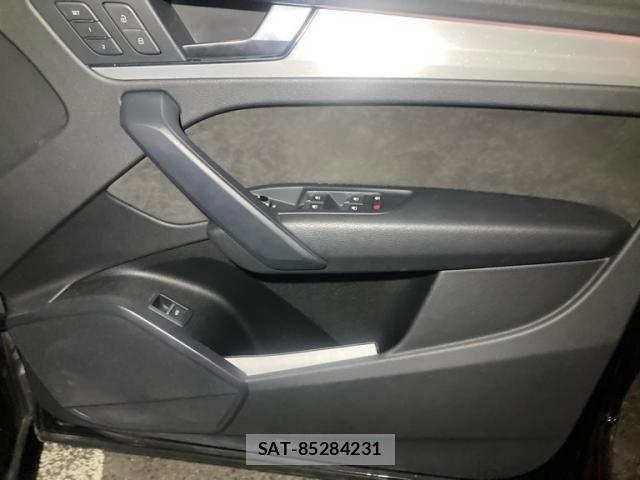 Audi Q5 2020-07 8313164-10