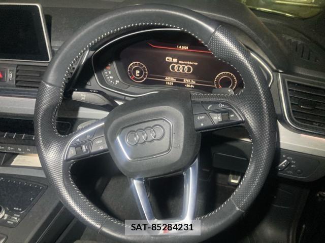 Audi Q5 2020-07 8313164-11