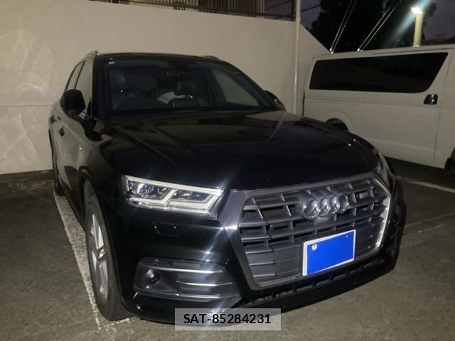 Audi Q5 2020-07 8313164-2