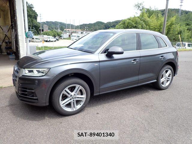 Audi Q5 2018-02 8313162-5