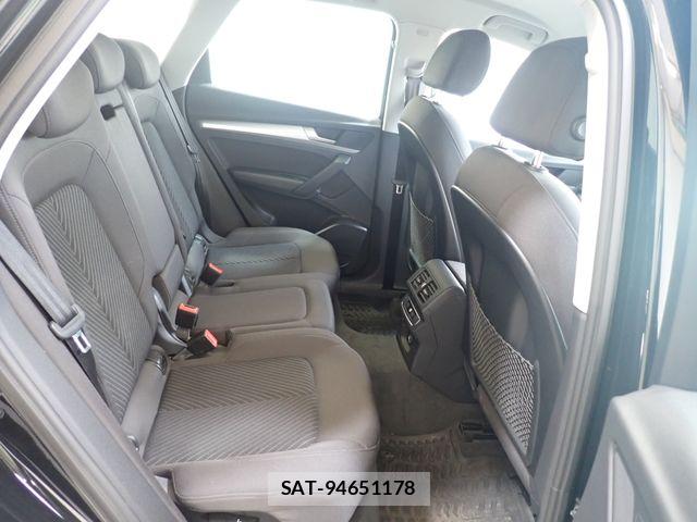 Audi Q5 2020-06 8313161-24
