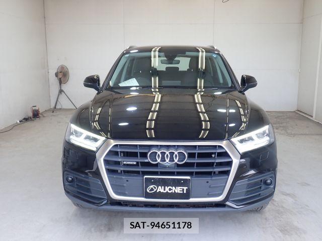 Audi Q5 2020-06 8313161-4