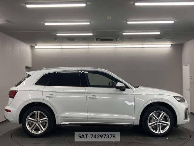 Audi Q5 2024-02 8313163-6