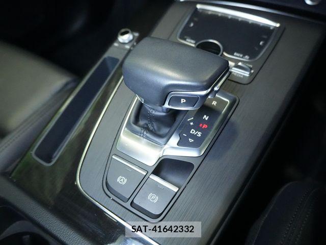 Audi Q5 2019-05 8313165-17