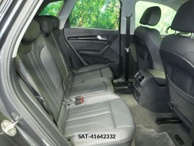 Audi Q5 2019-05 8313165-25