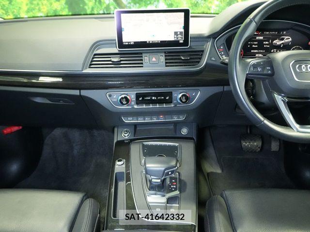 Audi Q5 2019-05 8313165-6
