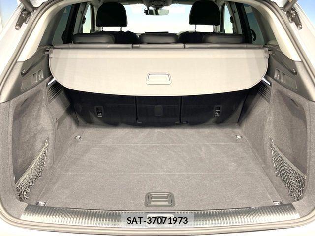 Audi Q5 2021-09 8334948-12