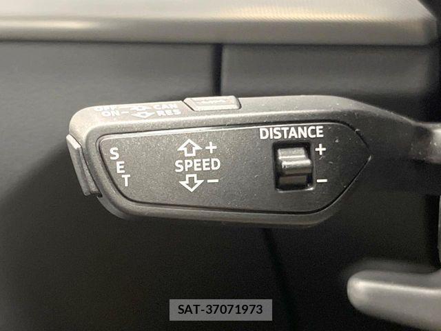 Audi Q5 2021-09 8334948-6