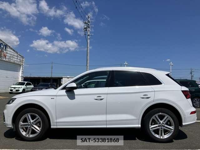 Audi Q5 2020-09 8334950-3