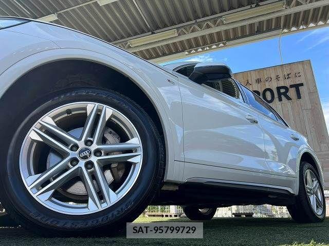 Audi Q5 2021-09 8334947-18