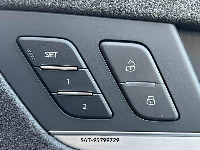 Audi Q5 2021-09 8334947-5