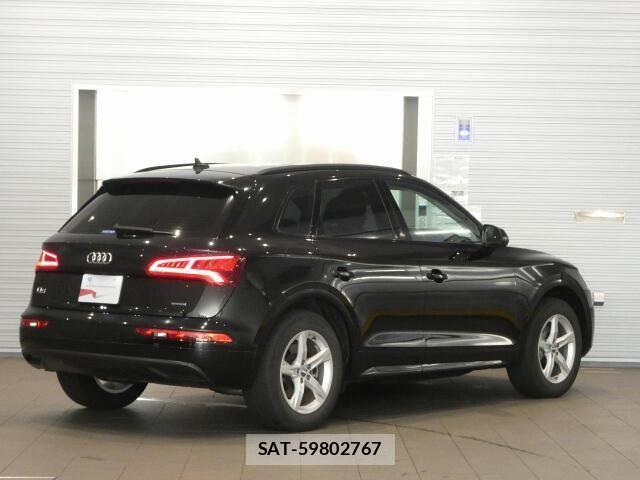 Audi Q5 2020-09 8364835-9