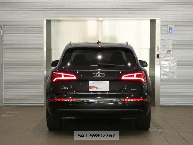 Audi Q5 2020-09 8364835-8