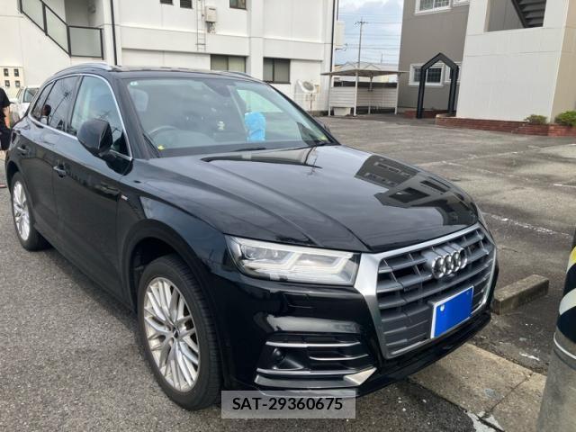 Audi Q5 2018-01 8371450-0