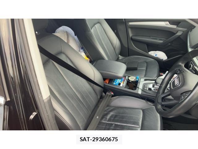 Audi Q5 2018-01 8371450-9